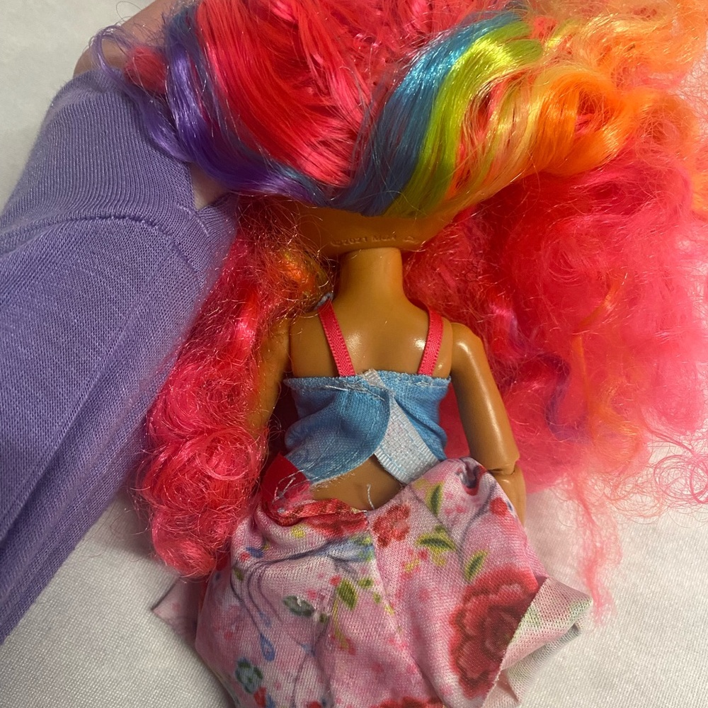 Rainbow High Rockstars Carmen Major Doll - Picture 5 of 8